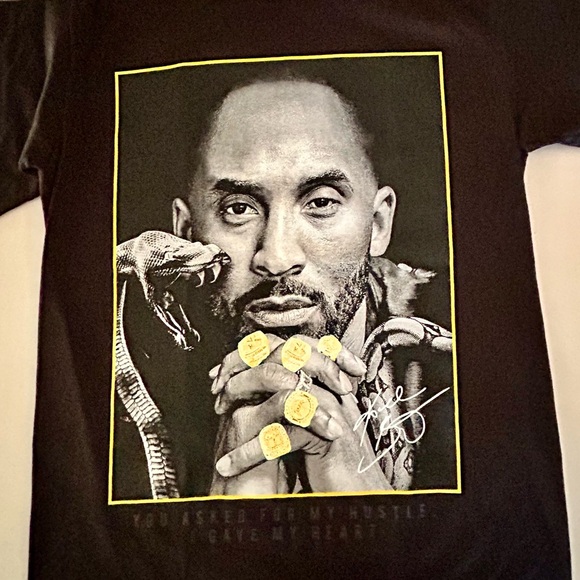 Other - NWOT NBA LA Lakers Kobe Bryant Mamba Basketball Print T-Shirt Men’s Large
